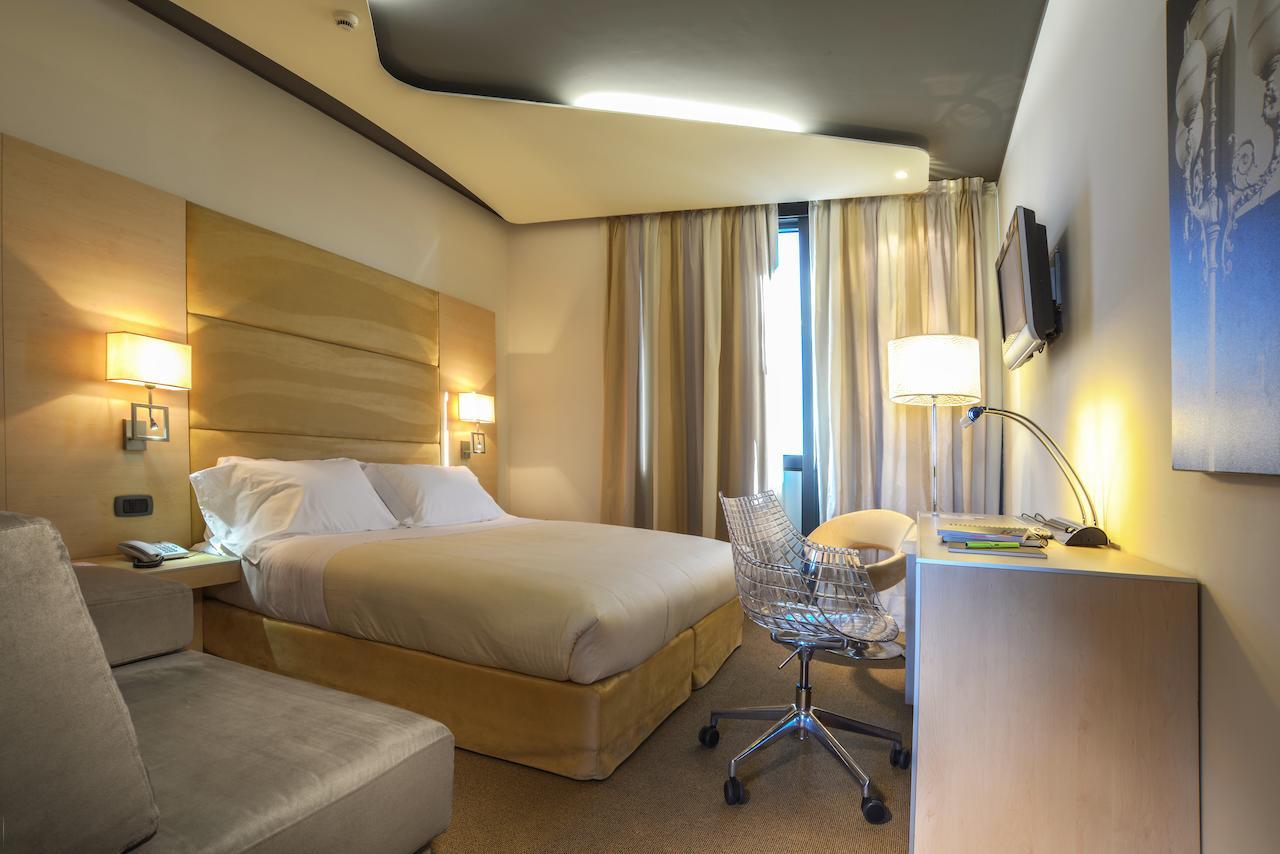 Best Western Plus Hotel Expo Вилафранка ди Верона Екстериор снимка