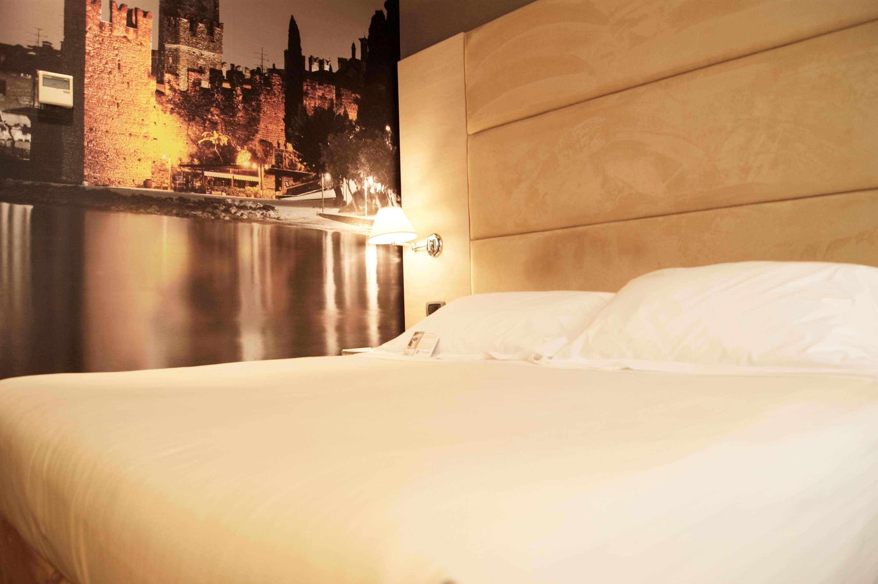 Best Western Plus Hotel Expo Вилафранка ди Верона Екстериор снимка